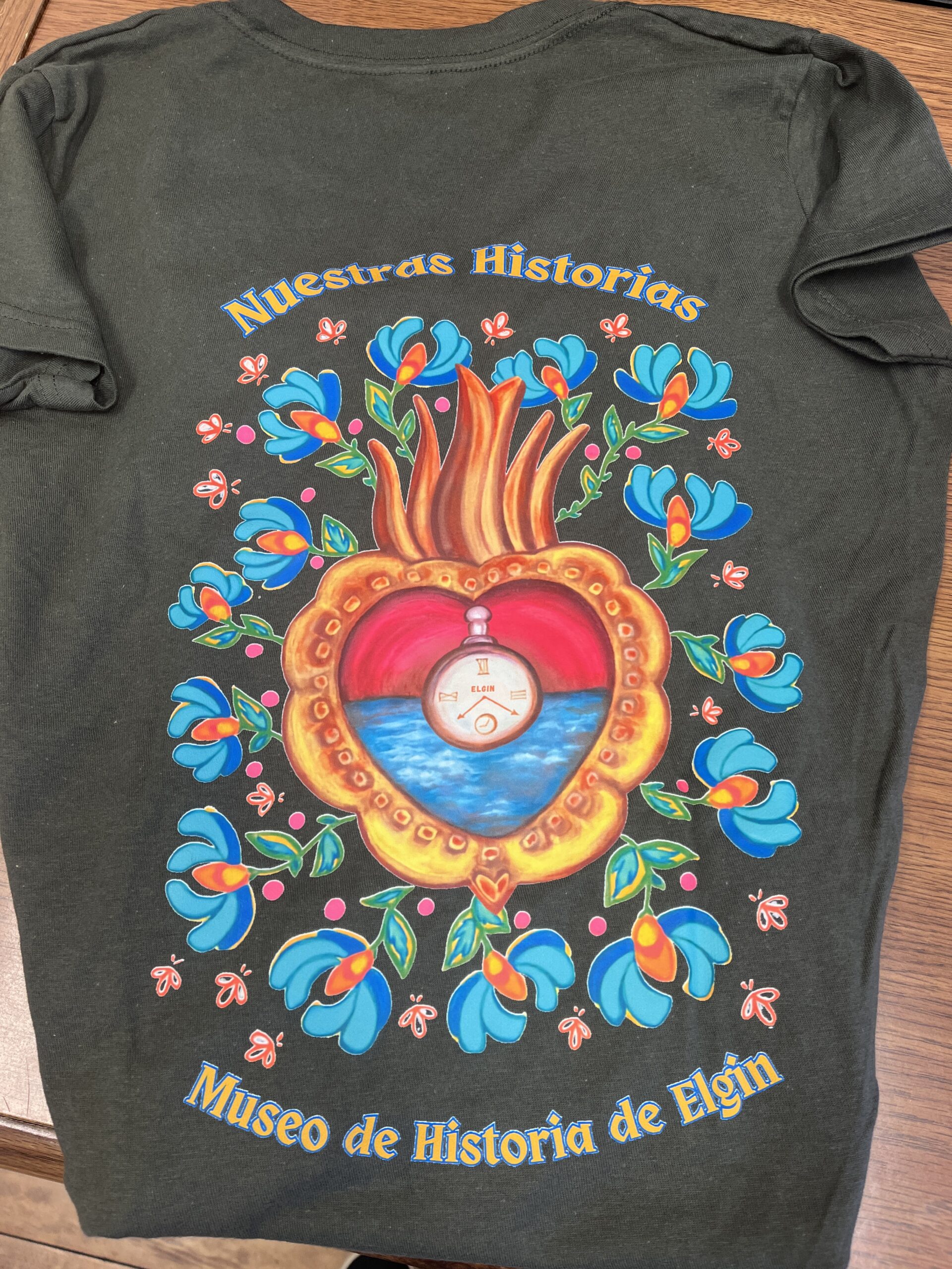 Nuestras Historias Dark Grey Tshirt